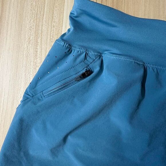 Nike Women's Blue Shorts - Picture 4 of 7